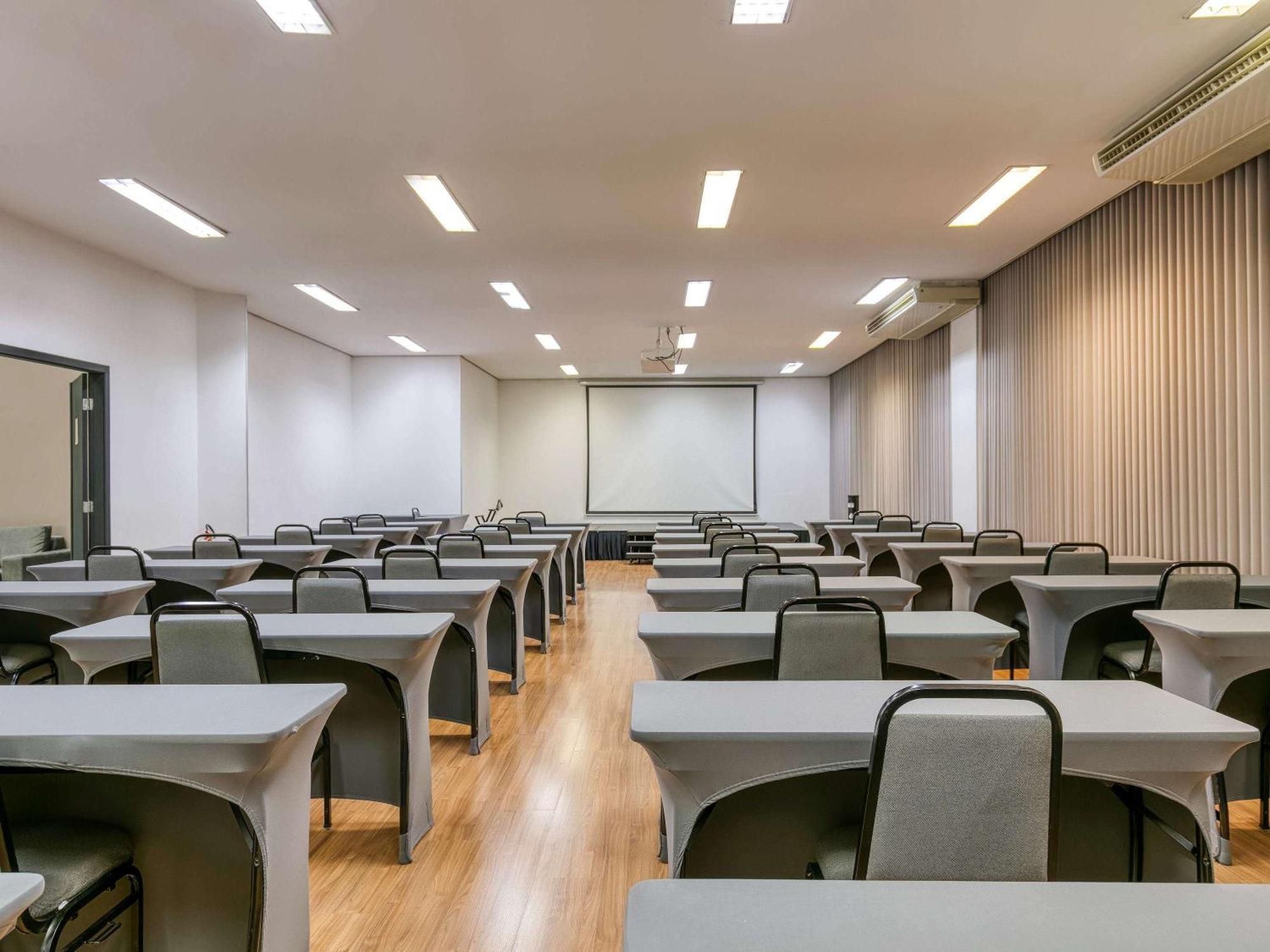 머큐어 벨로 오리존테 빌라 다 세라 호텔 노바리마 외부 사진
